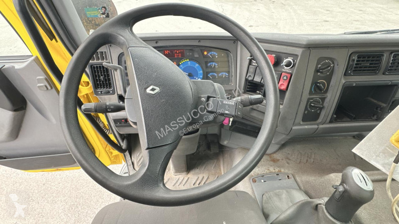 شاحنة Renault 370 DCI 6x4