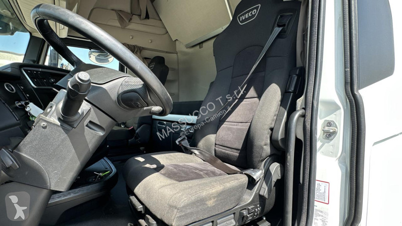 Camion Iveco 490 4x2