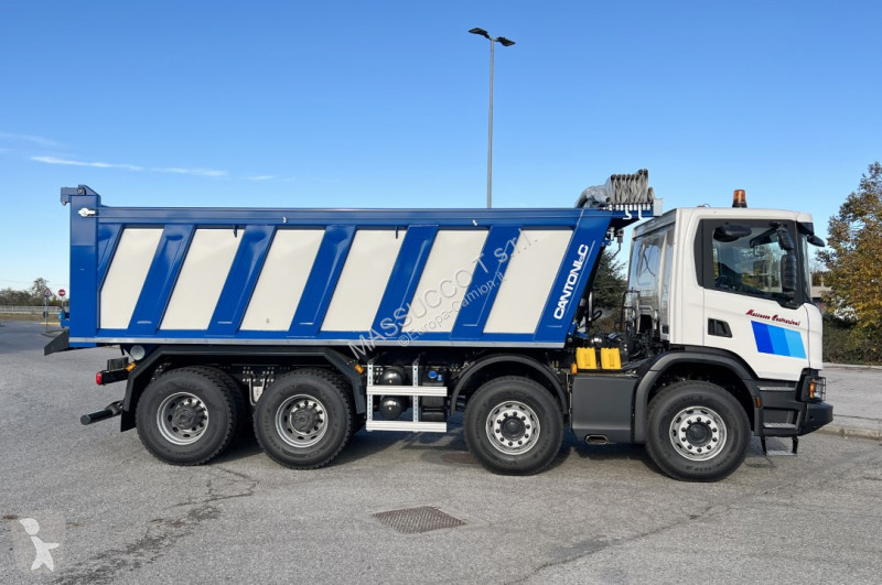 شاحنة Scania P500 XT 8X4