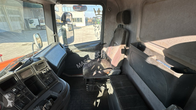 شاحنة Scania T114 6x4  340CV