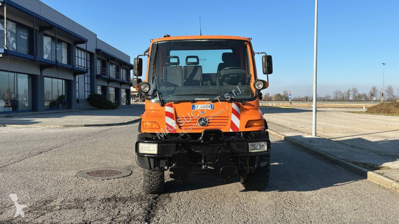 شاحنة Mercedes 405-10 4X4