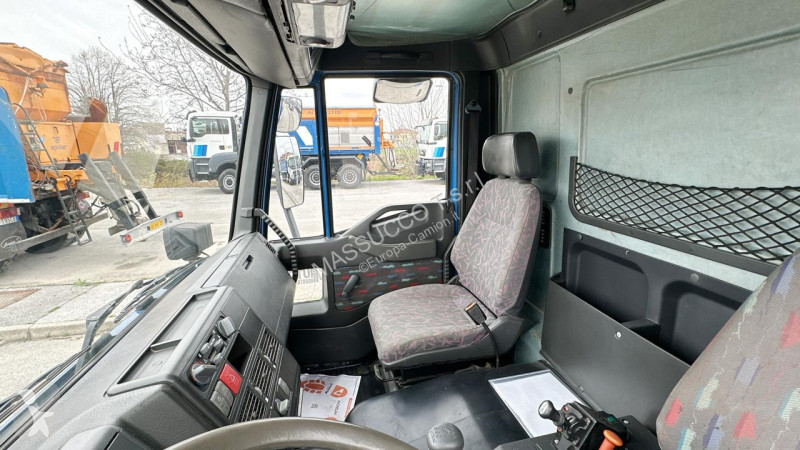 شاحنة Iveco Tector