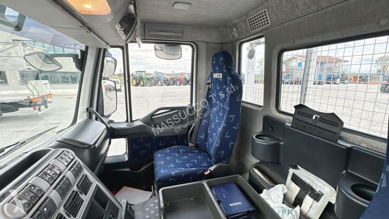 شاحنة Iveco STRALIS 310 6x2
