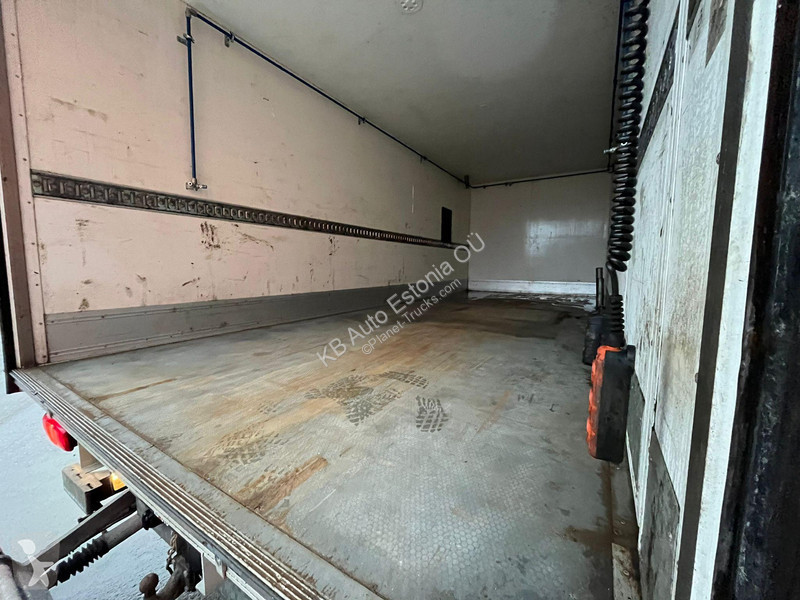 شاحنة Renault D 7.5 4x2 ONLY 34247 km ! / BOX...