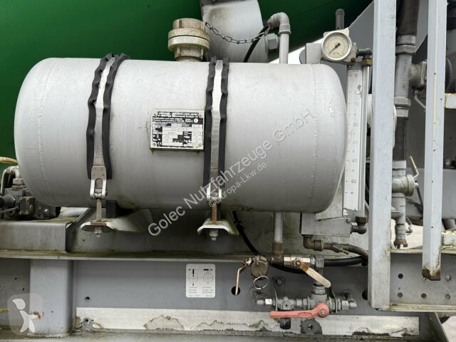 نصف مقطورة Liebherr Liebherr Betonmischer...