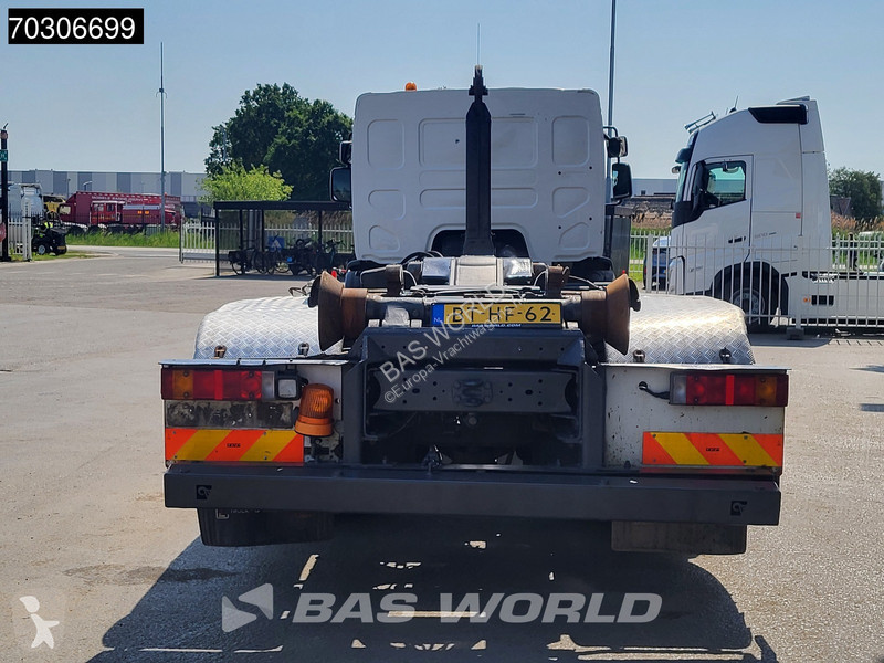 شاحنة Volvo 280 6X2 21tons Hiab XR21S56S...