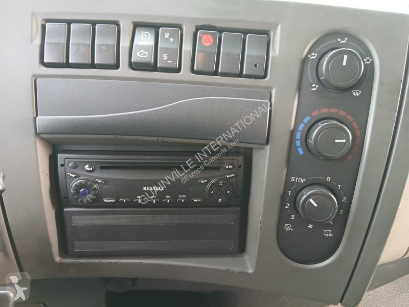 شاحنة Renault 280 DXI