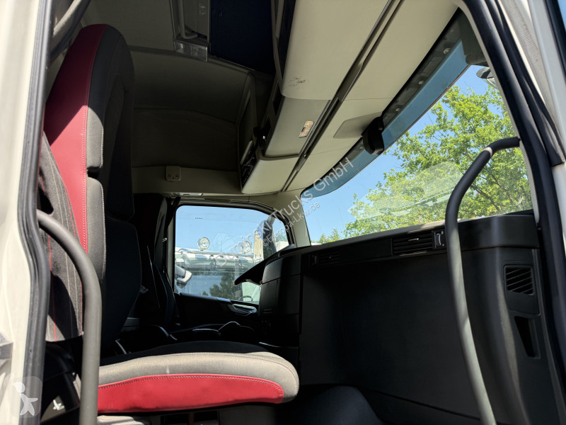 Trattore Stradale Volvo FH500 6X2 Kran HMF 2620...