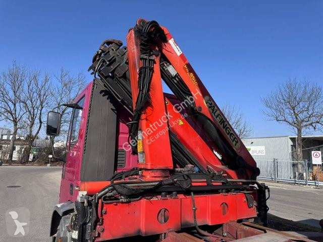 شاحنة Iveco 150E18N Kipper mit Palfinger PK9501