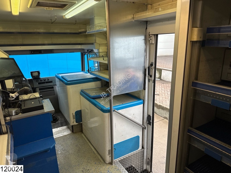 شاحنة Mercedes 815 D Promotional Trucks, Manual...