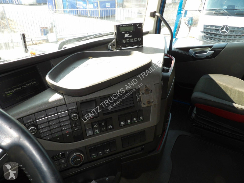 شاحنة Volvo 460 6X2-KÜHLKOFFER BI-TEMP-LBW EURO6
