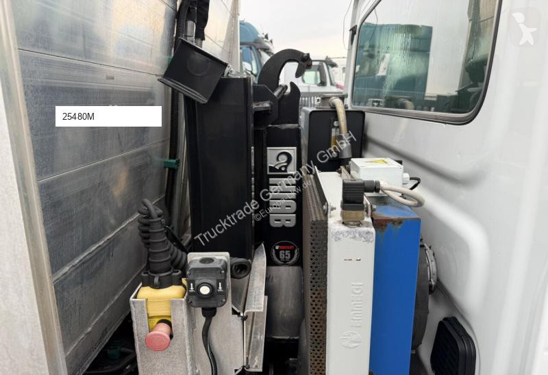شاحنة Iveco 70C17H