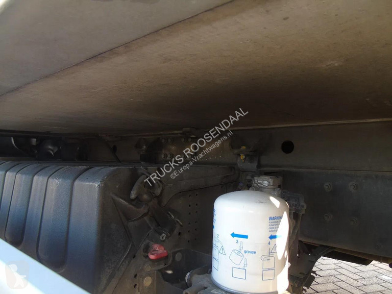 شاحنة Volvo 14.210 + ATP/FRC + CARRIER + LIFT +...