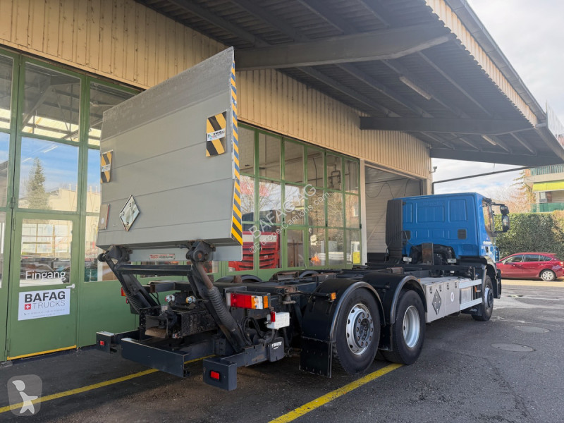 شاحنة Iveco 260s45