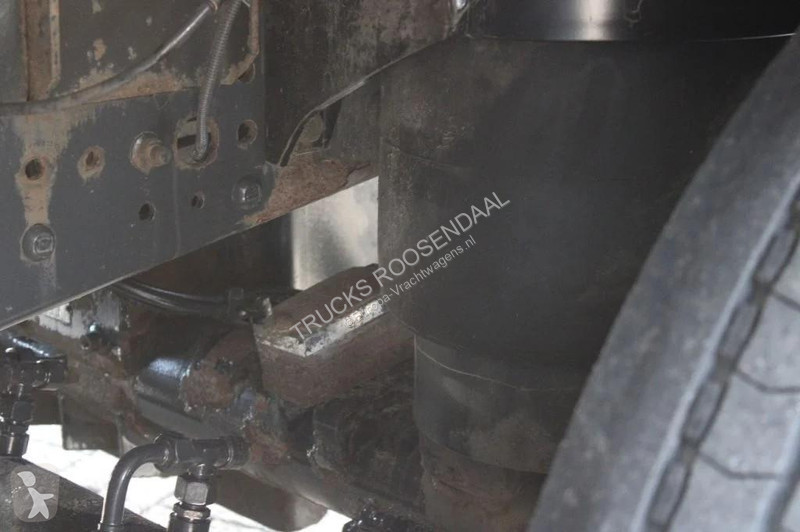شاحنة Iveco 310 + 6X2 EURO 5 + CARRIER + LIFT