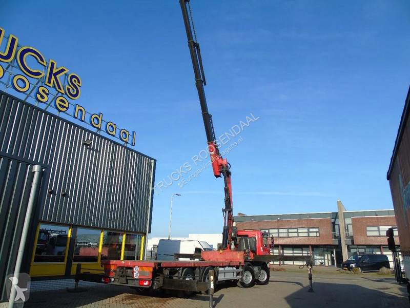 شاحنة DAF 85510 + FASSI 80TON 6x + 8X2 + EURO 5...