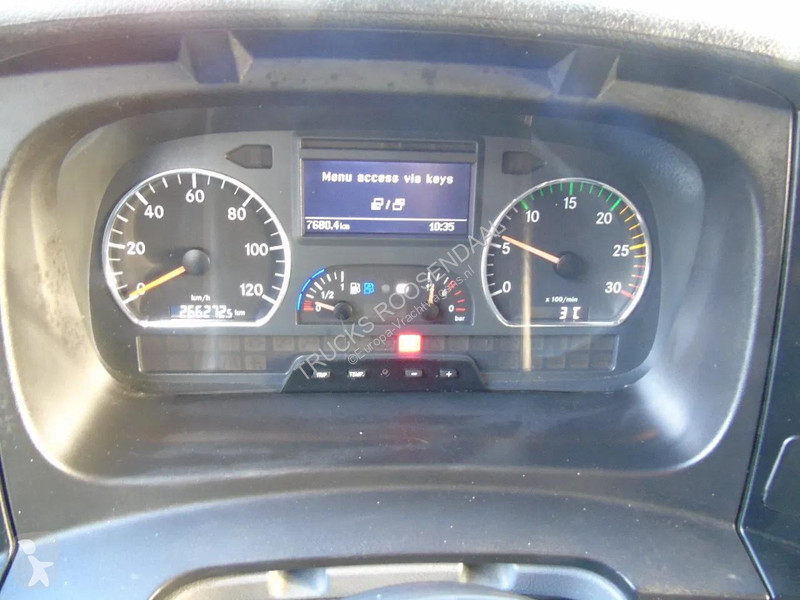 Camion Mercedes 1829 + euro 5 + lift + manual