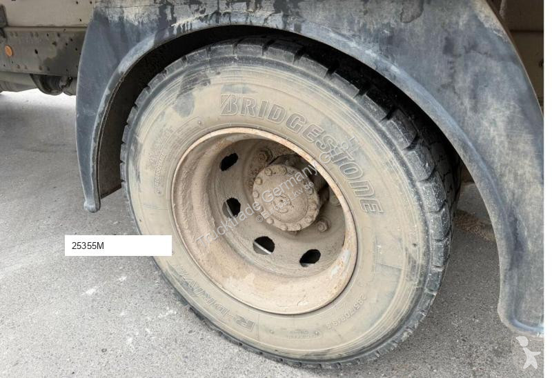شاحنة Iveco 676 160E28