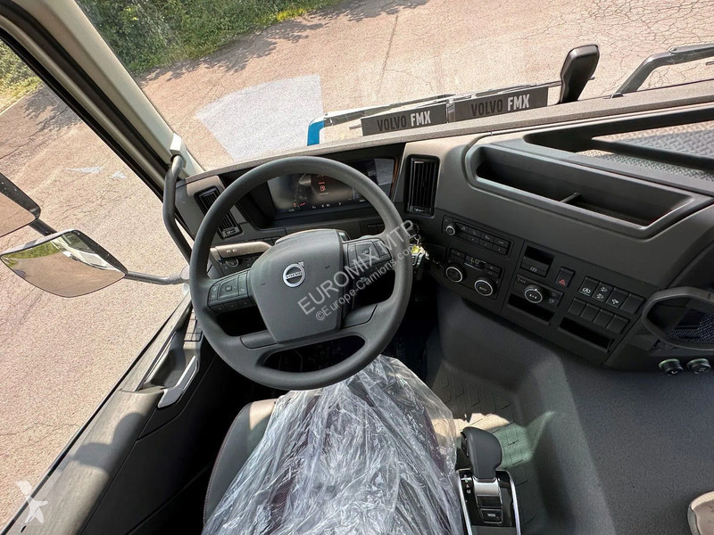 شاحنة Volvo 500 Volvo  500 8X4 Retarder...