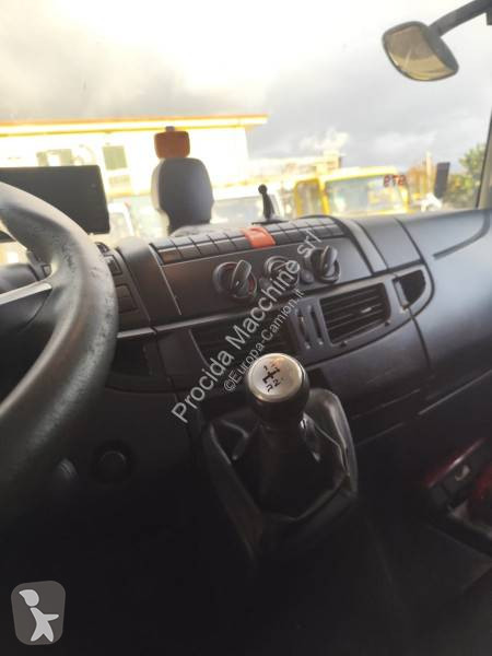 شاحنة Iveco