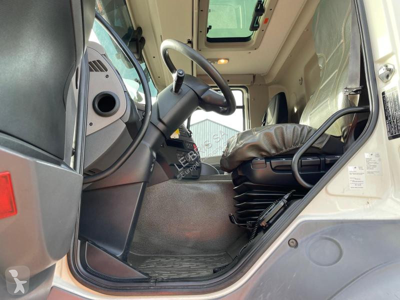 شاحنة DAF 85450