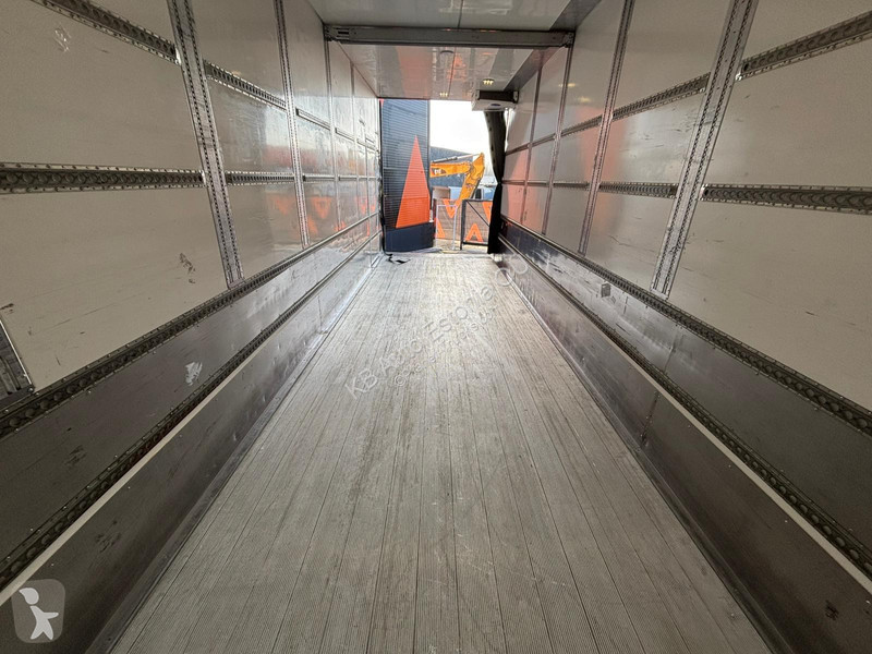 Camion Volvo 500 6x2 SUPRA 1150 Mt / BOX L=8218 mm