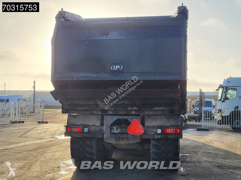 شاحنة Volvo 500  8X4 27m3 AJK Pusher 45Tons...