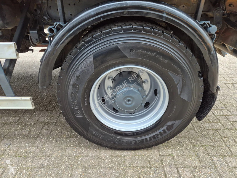 Mercedes 1823/ 4X4/ Kipper/ Krane/ 3X Sper truck