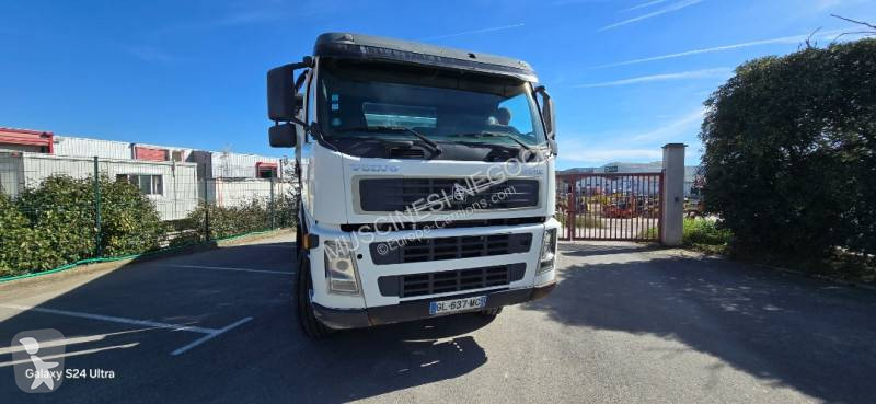 شاحنة Volvo