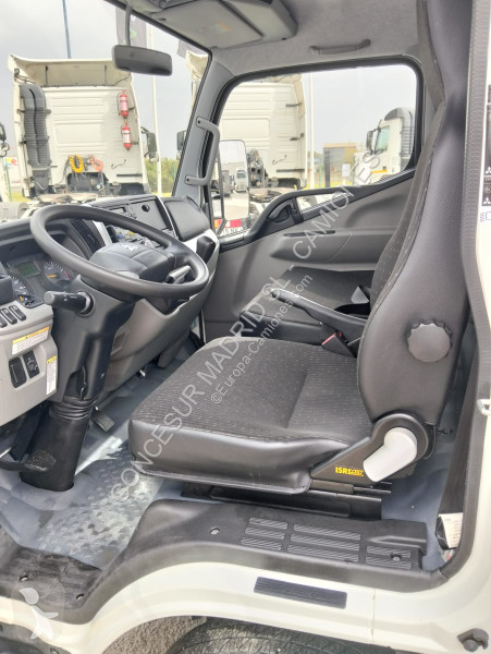 Samochód dostawczy Fuso FA 3S13