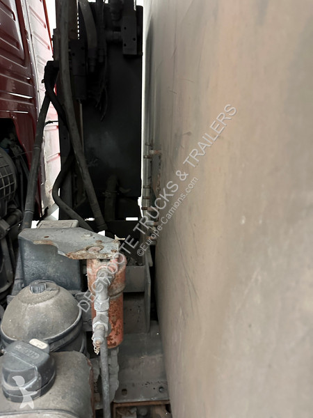 Camion Volvo 460 - 10x4