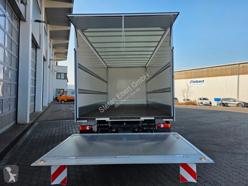شاحنة Iveco ML80E21/P LBW 1.000kg L-Haus