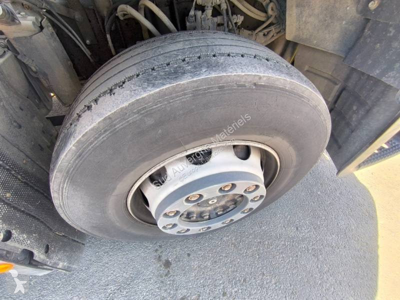 شاحنة Iveco