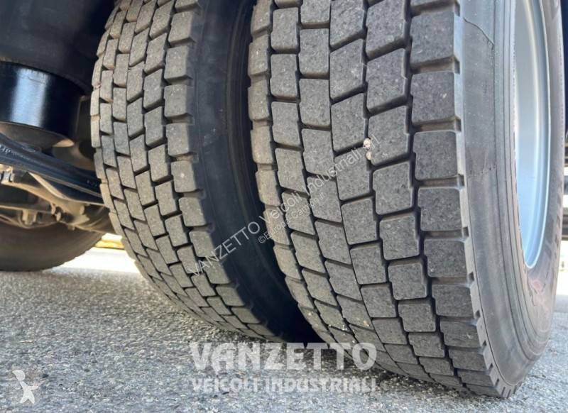 شاحنة Iveco