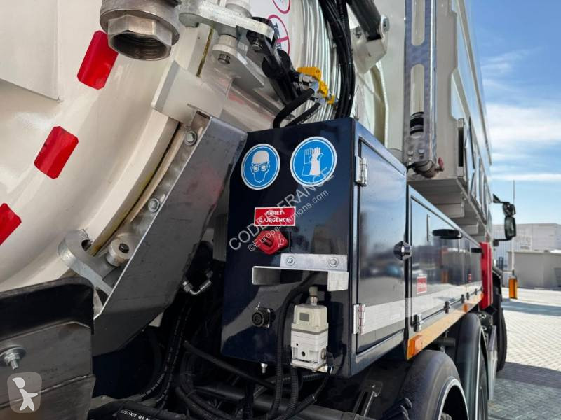 شاحنة Iveco
