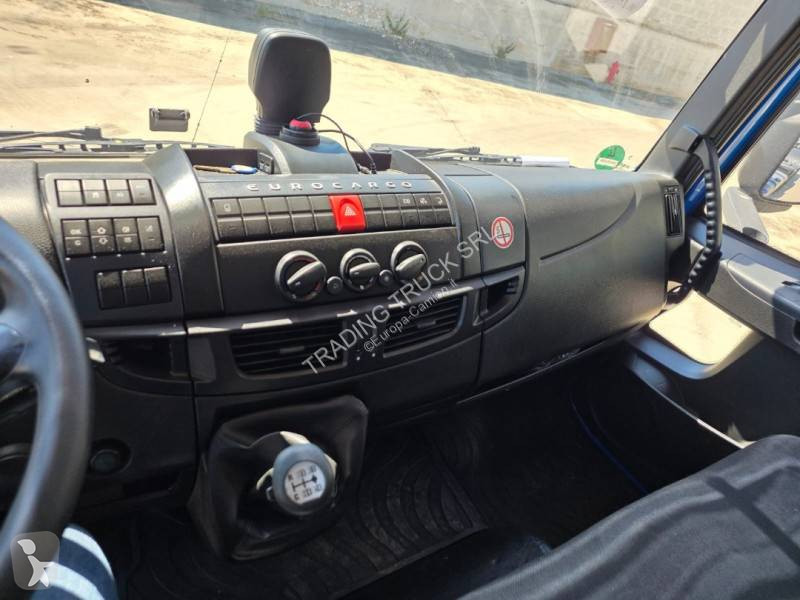 شاحنة Iveco
