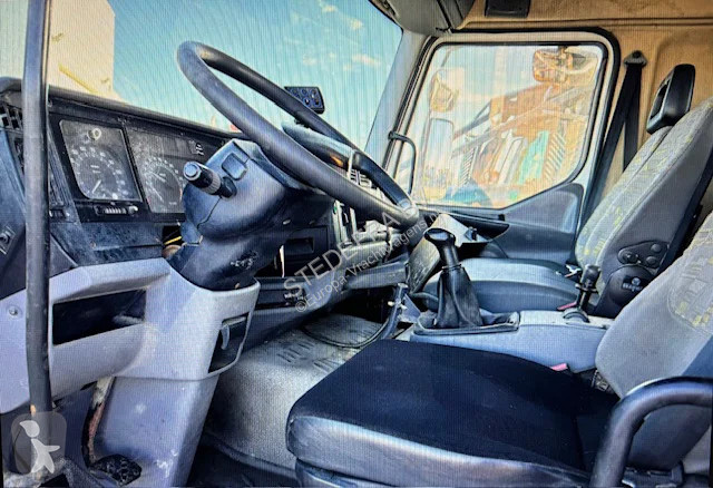 شاحنة Renault 180 , Tipper , Manual , Spring...