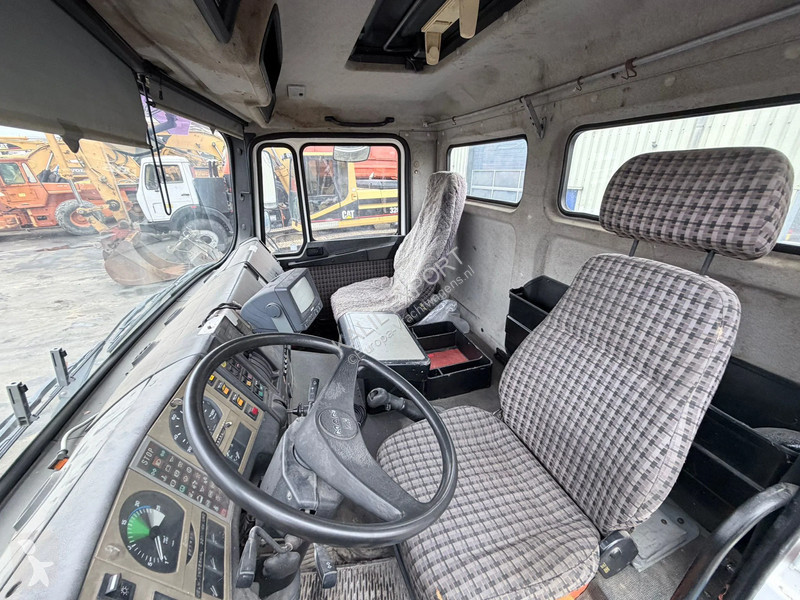 شاحنة MAN 26 .332 Chassis Cabine 6x4 Manual...