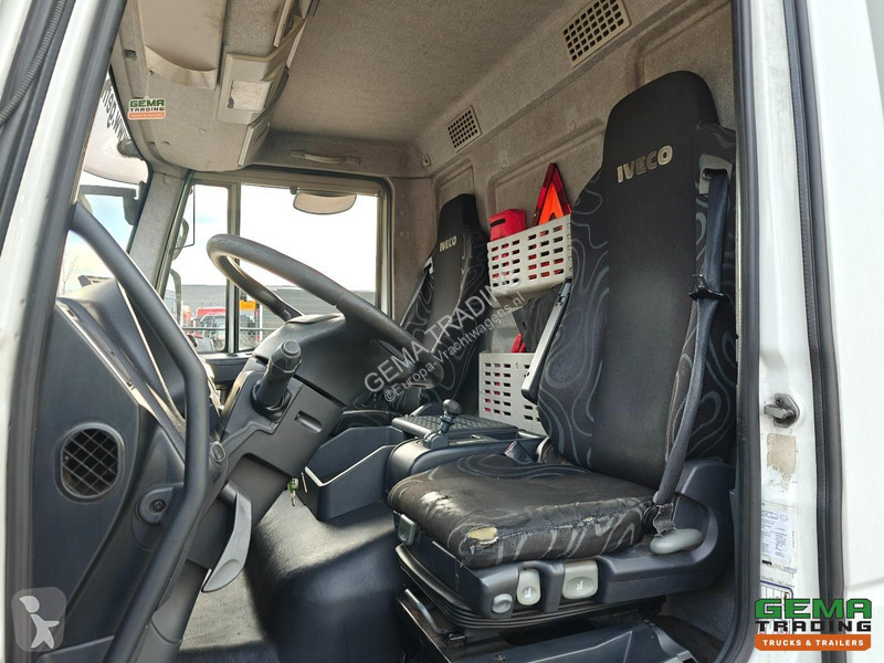 شاحنة Iveco 120E22 Daycab Euro 5 - Manual...