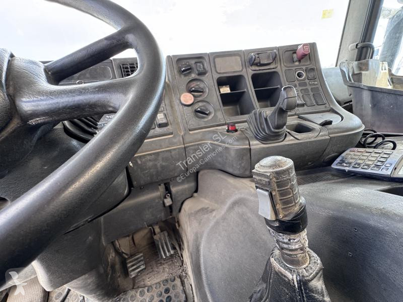 شاحنة Scania PO94B4X2NZ310