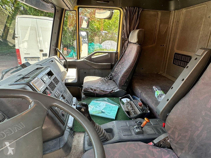 شاحنة Iveco EUROTECH 260E42