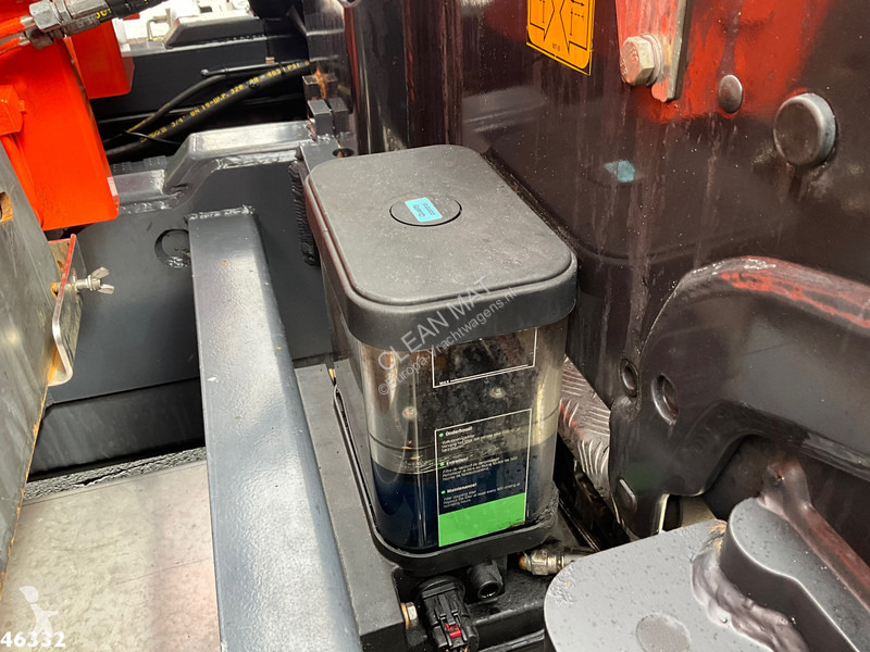 شاحنة Scania 320 HMF 14 Tonmeter Z-kraan Just...