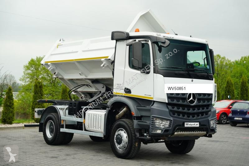 شاحنة Mercedes ACTROS 2038