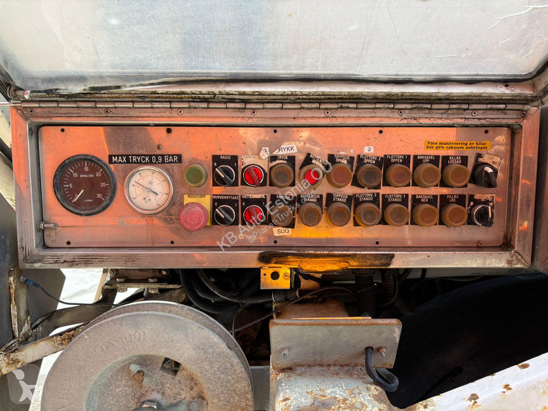 شاحنة Volvo 0 6x2 WITTIG vacuum pump / DRUM...