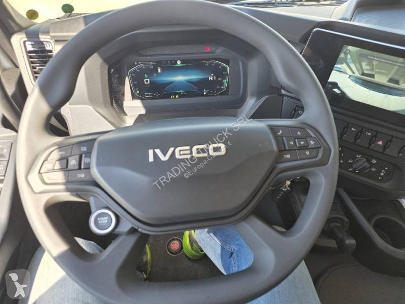 شاحنة Iveco
