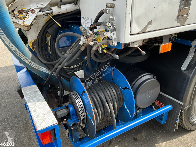 شاحنة Volvo 390 8x4 kolkenzuiger