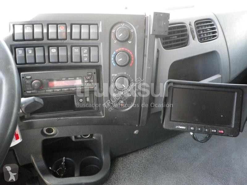 شاحنة Renault ejes 6x2*4 D320.26
