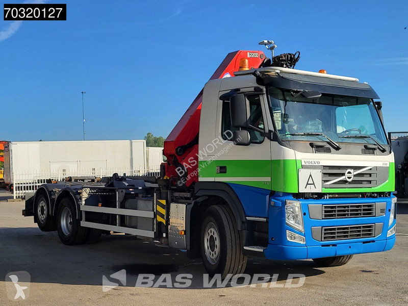 شاحنة Volvo FM 370 6X2 HMF 2200-K3 Kran Crane...