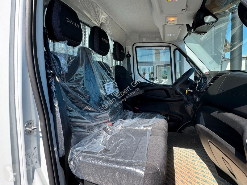 شاحنة Iveco 70C18 H 3.0L...