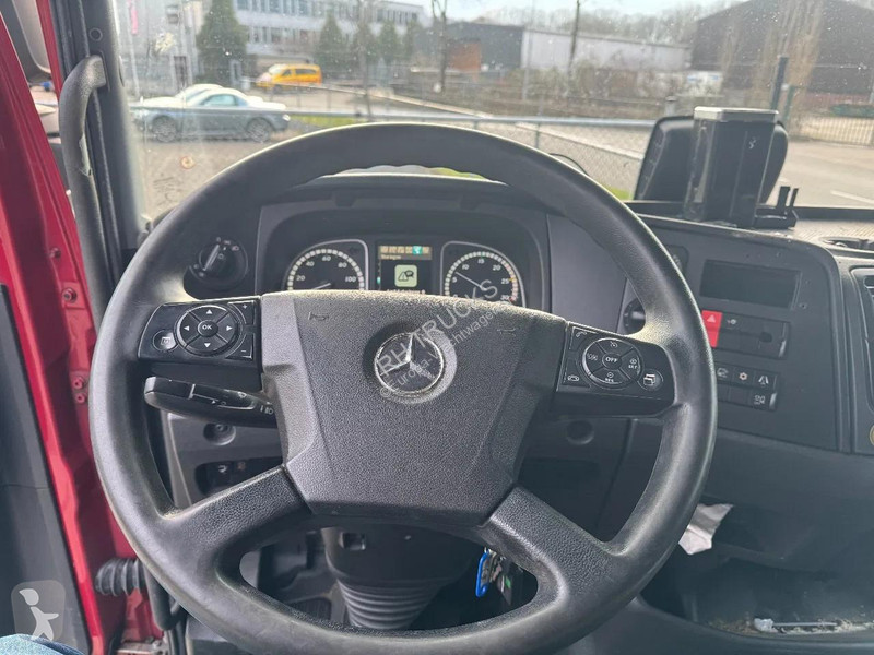 شاحنة Mercedes 1016 4X2 - EURO 6 + DHOLLANDIA LIFT